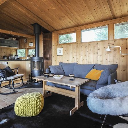 Lovely Cabin In The Capital Area With Hot Tube Hafnarfjörður Esterno foto