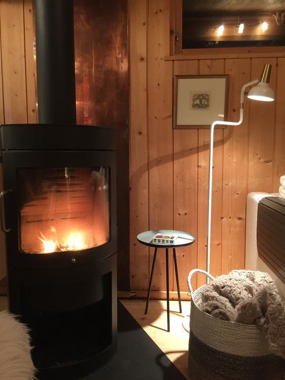 Lovely Cabin In The Capital Area With Hot Tube Hafnarfjörður Esterno foto